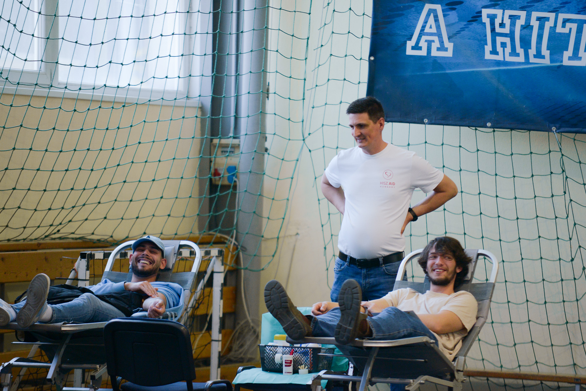 Véradás a Hit Parkban