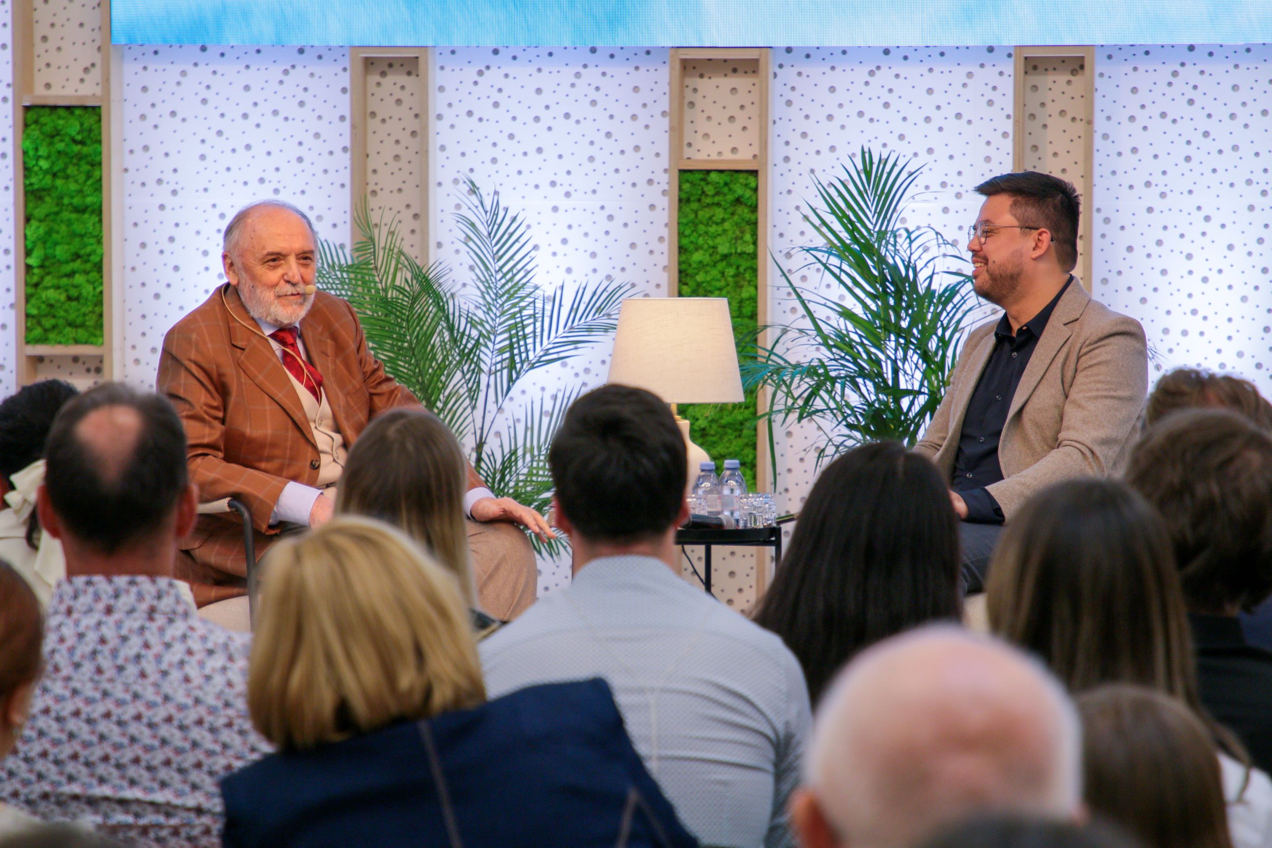 Szombathelyi Hit Gyülekezetében Németh Sándor