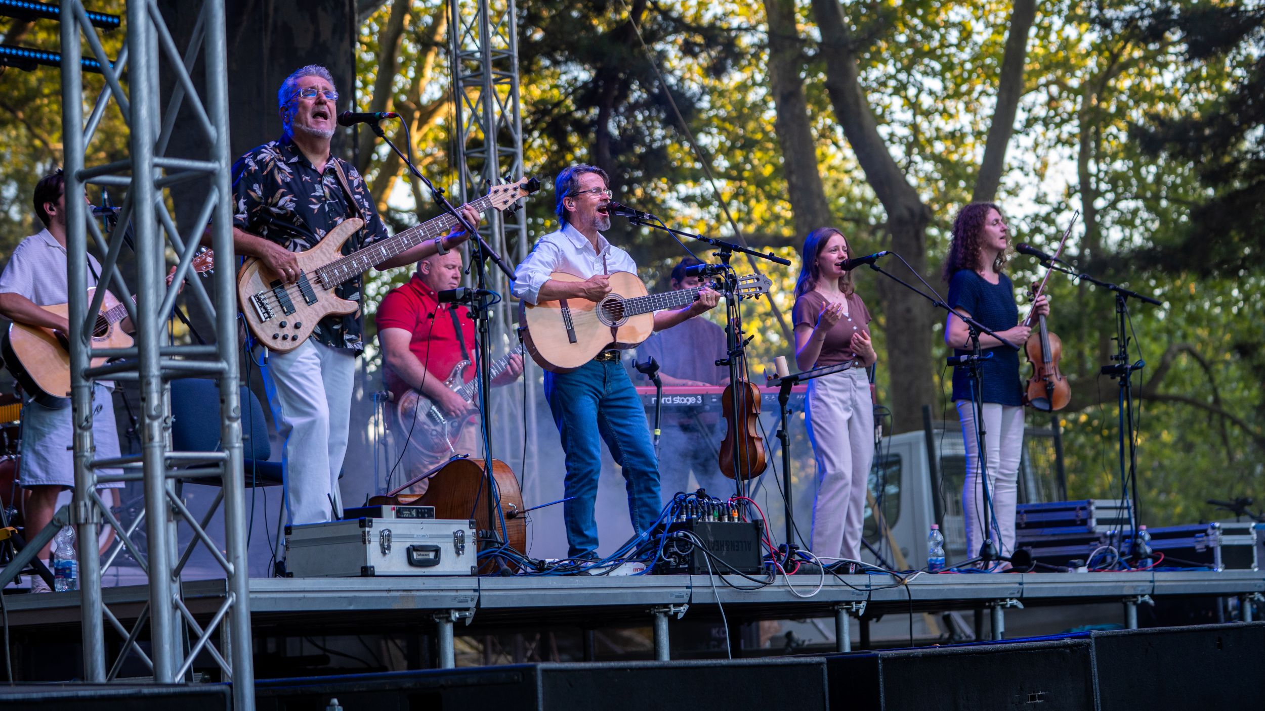 Új Forrás koncert a Radó-szigeten