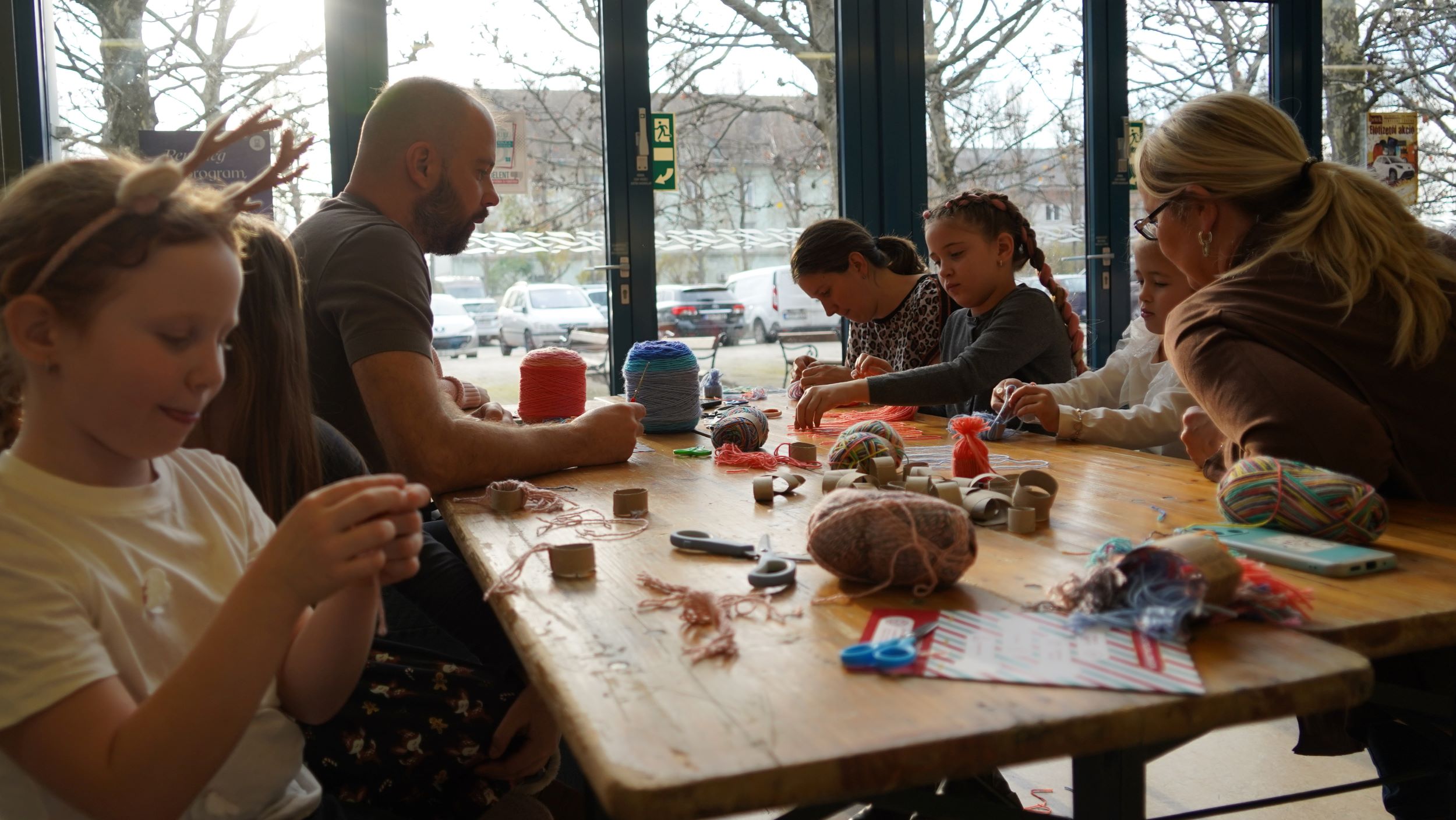 Kézműves foglalkozás a Hit Parkban