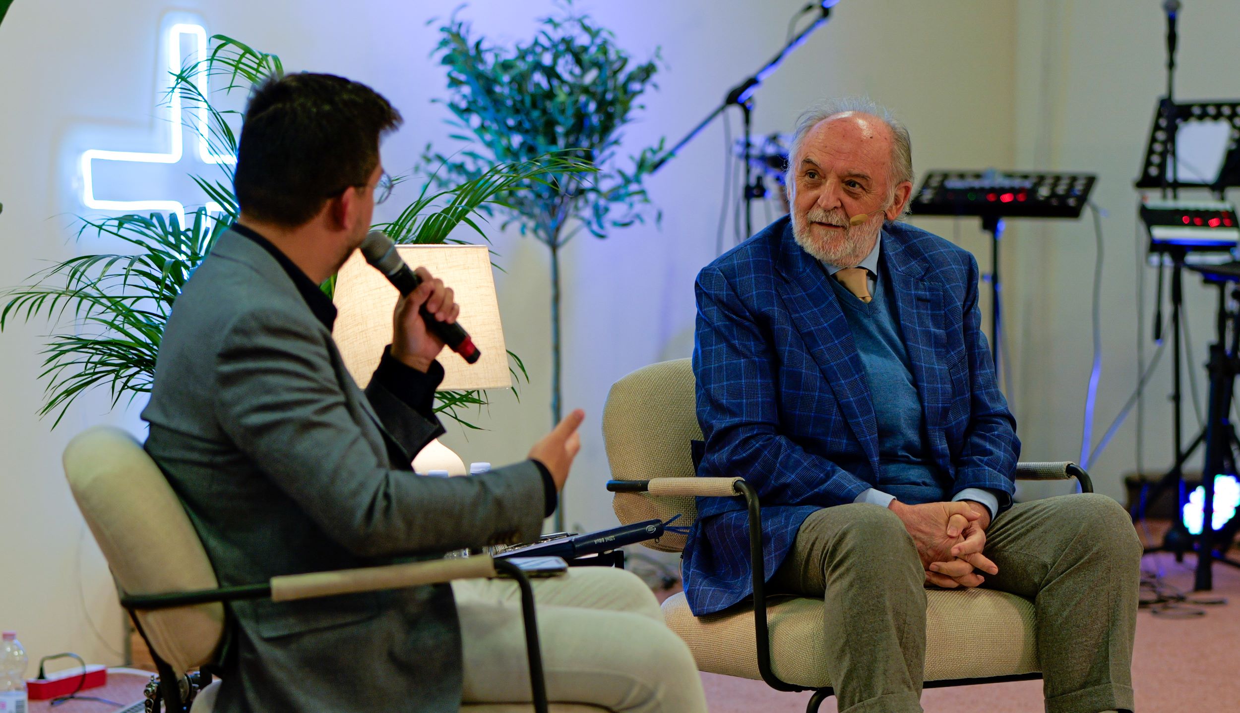 Németh Sándor közéleti kérdésekről