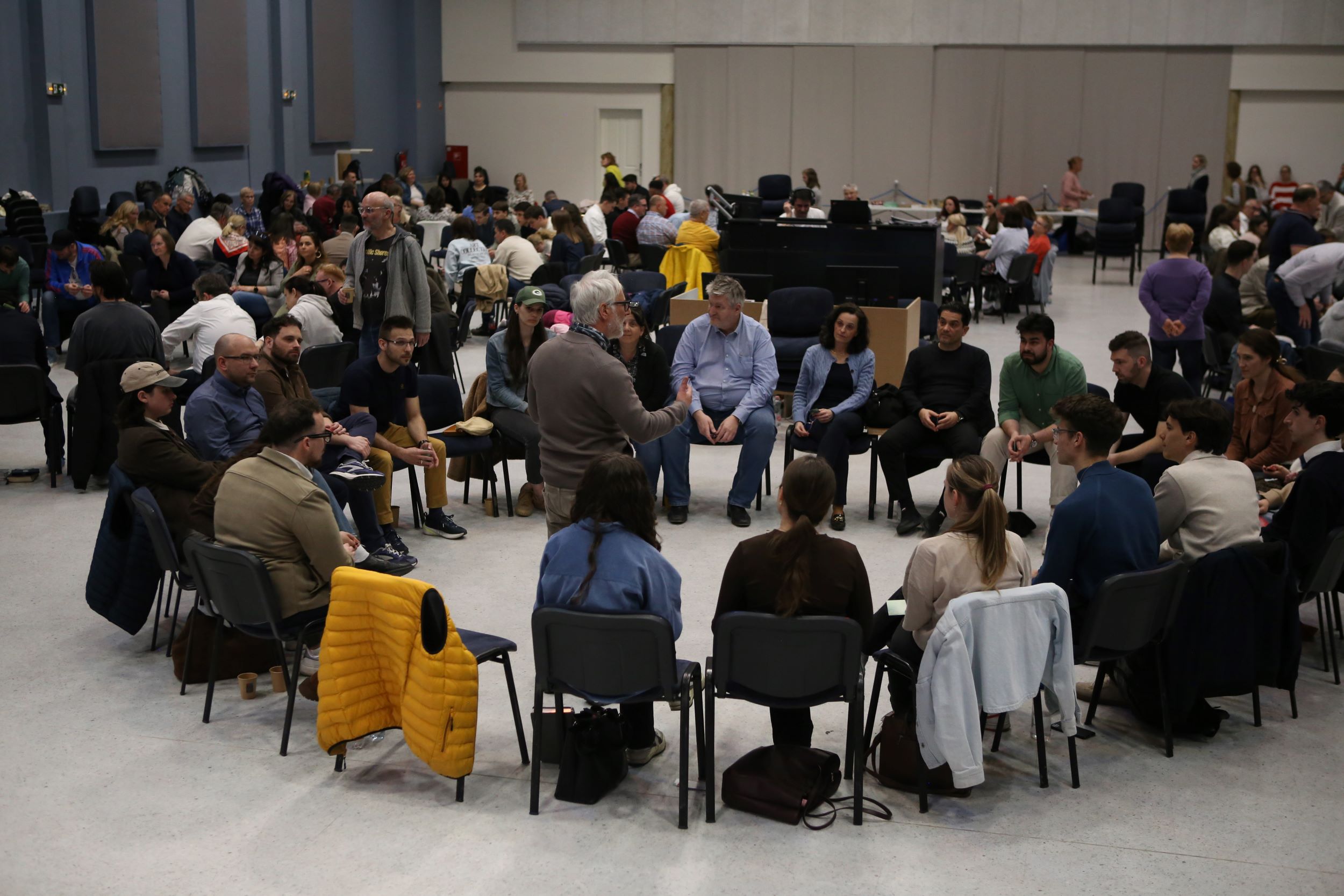 Virrasztás a Hit Parkban