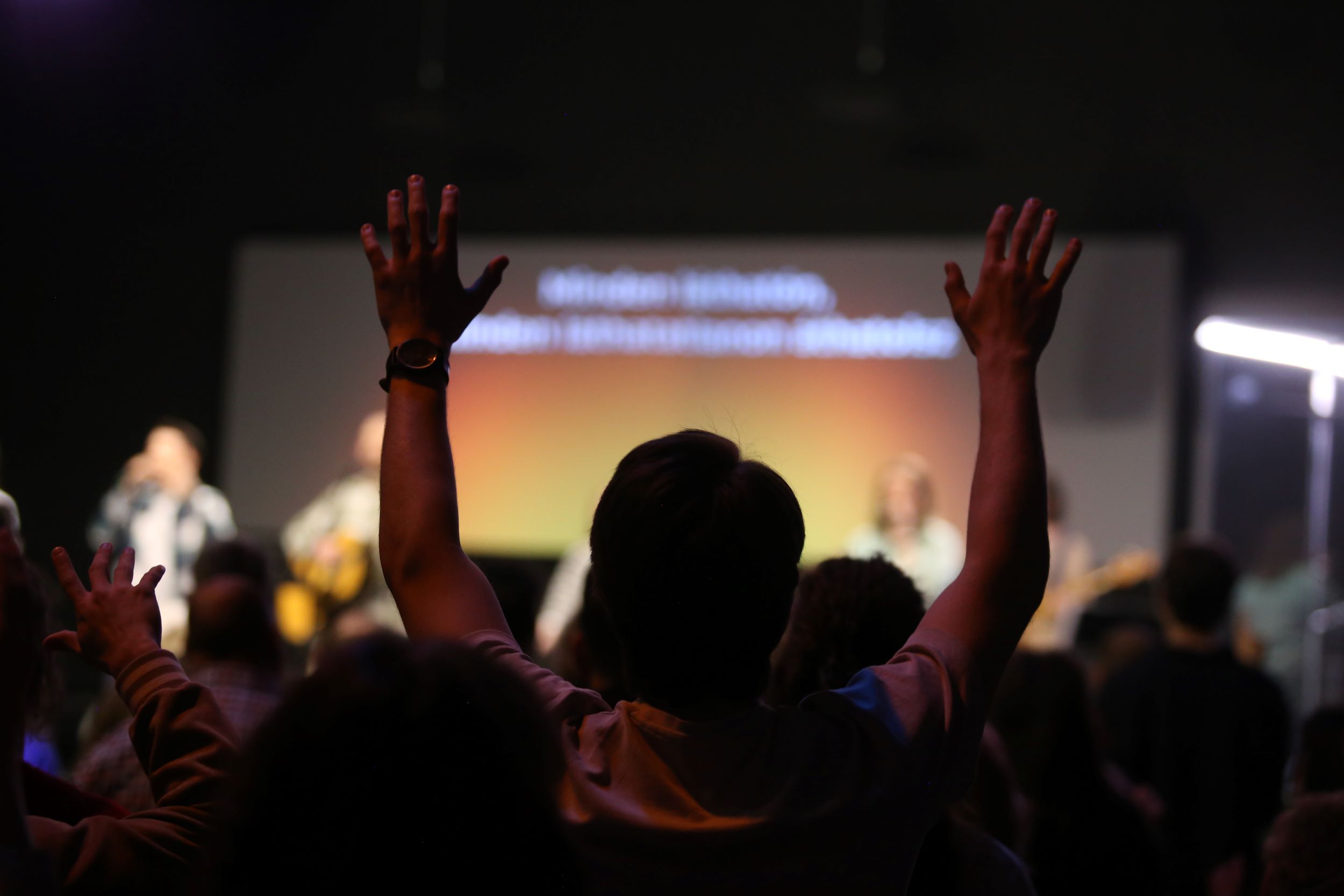 Virrasztás a Hit Parkban