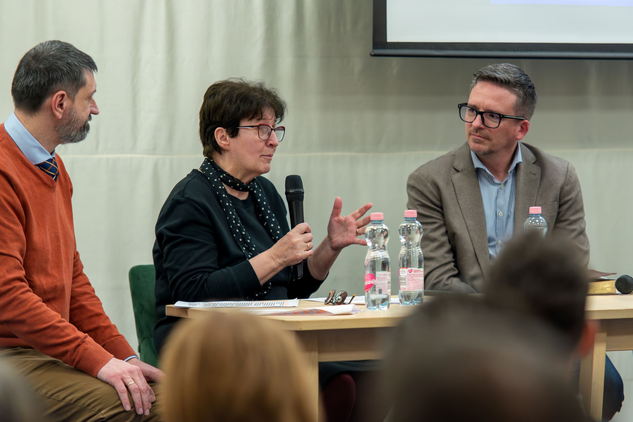 Midlife klub a Hit Parkban