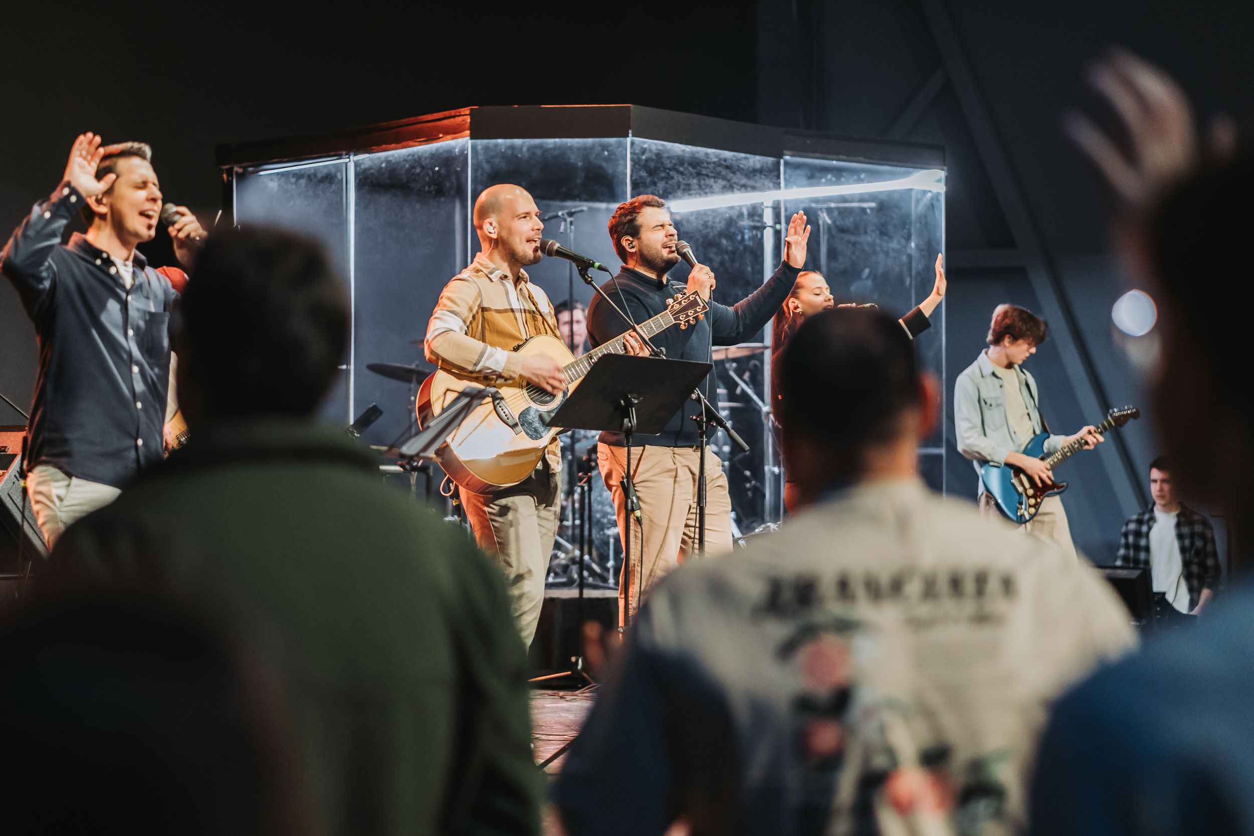 Virrasztás a Hit Parkban