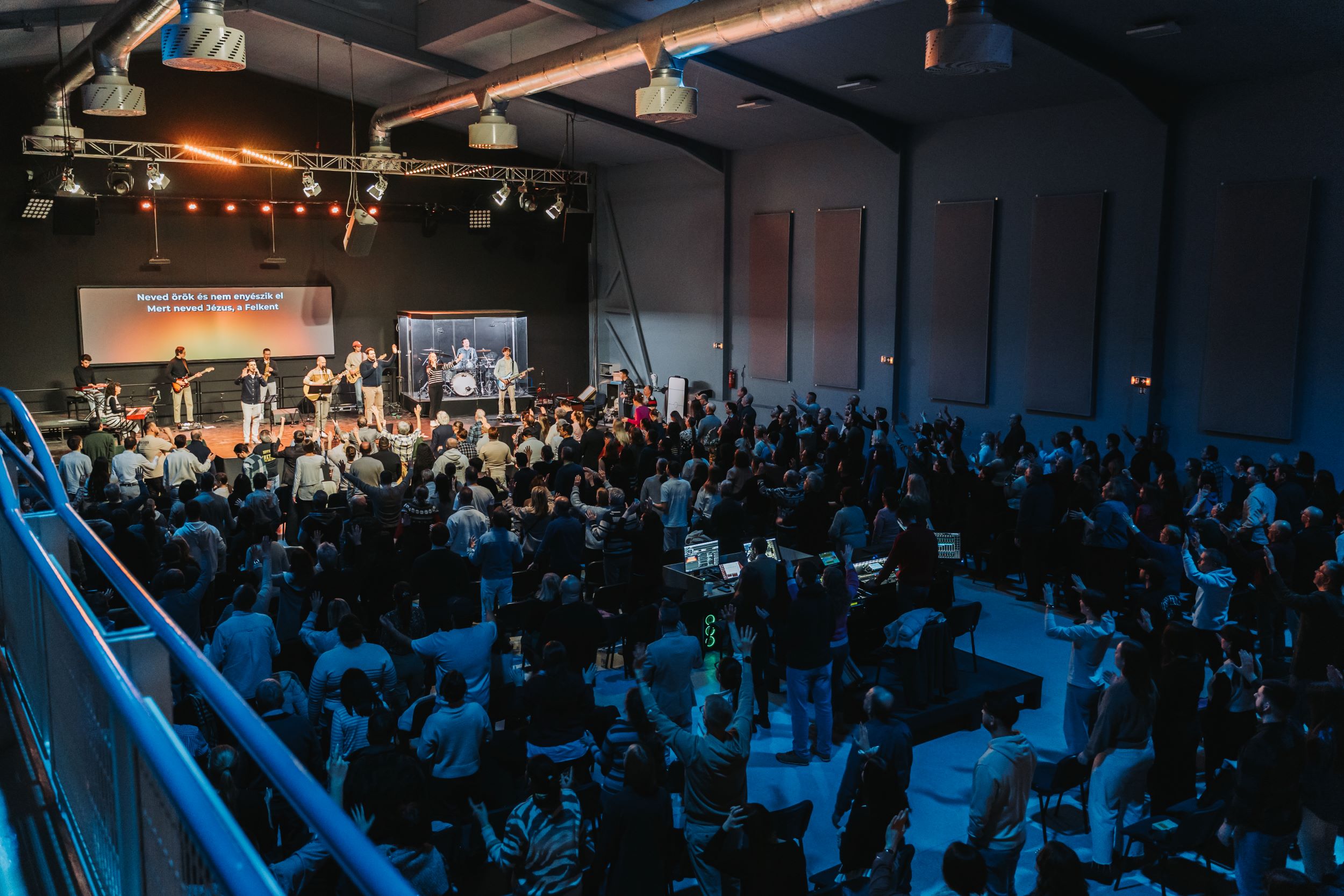 Virrasztás a Hit Parkban