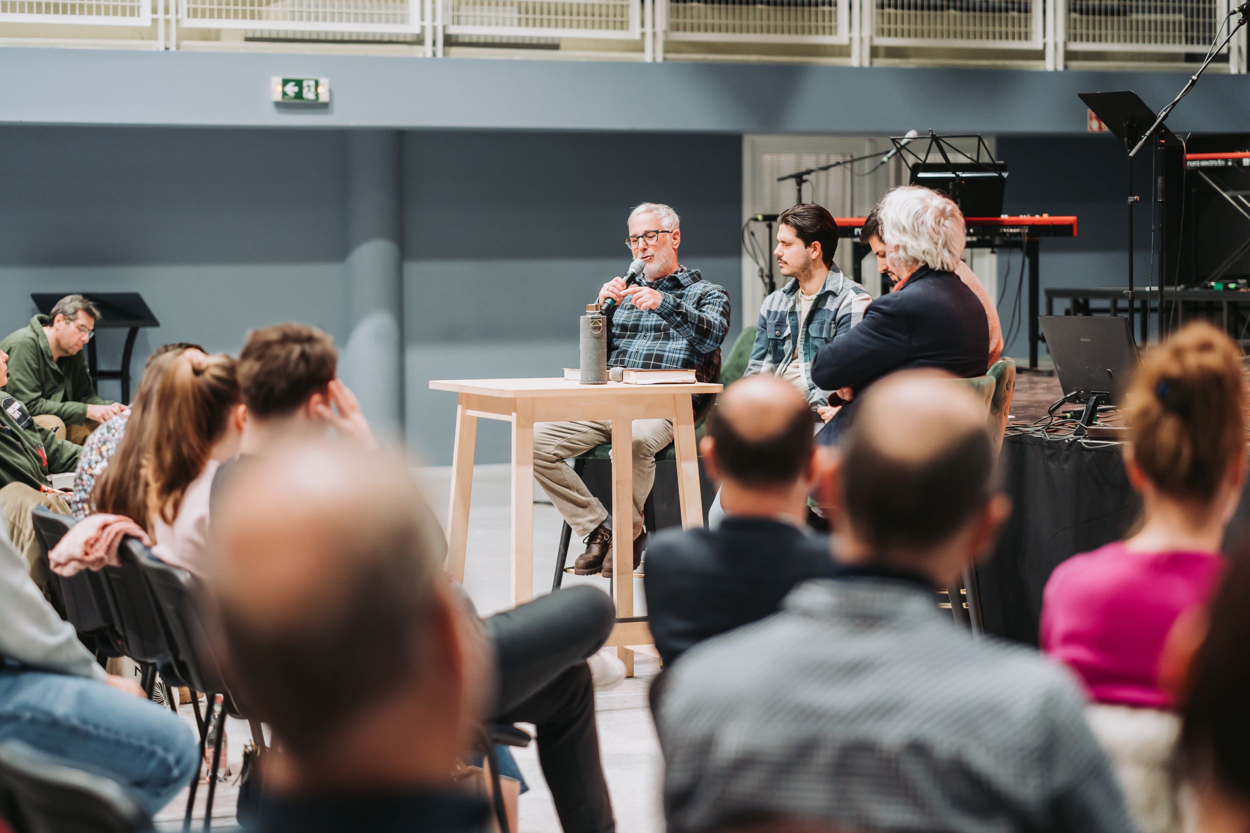 Virrasztás a Hit Parkban